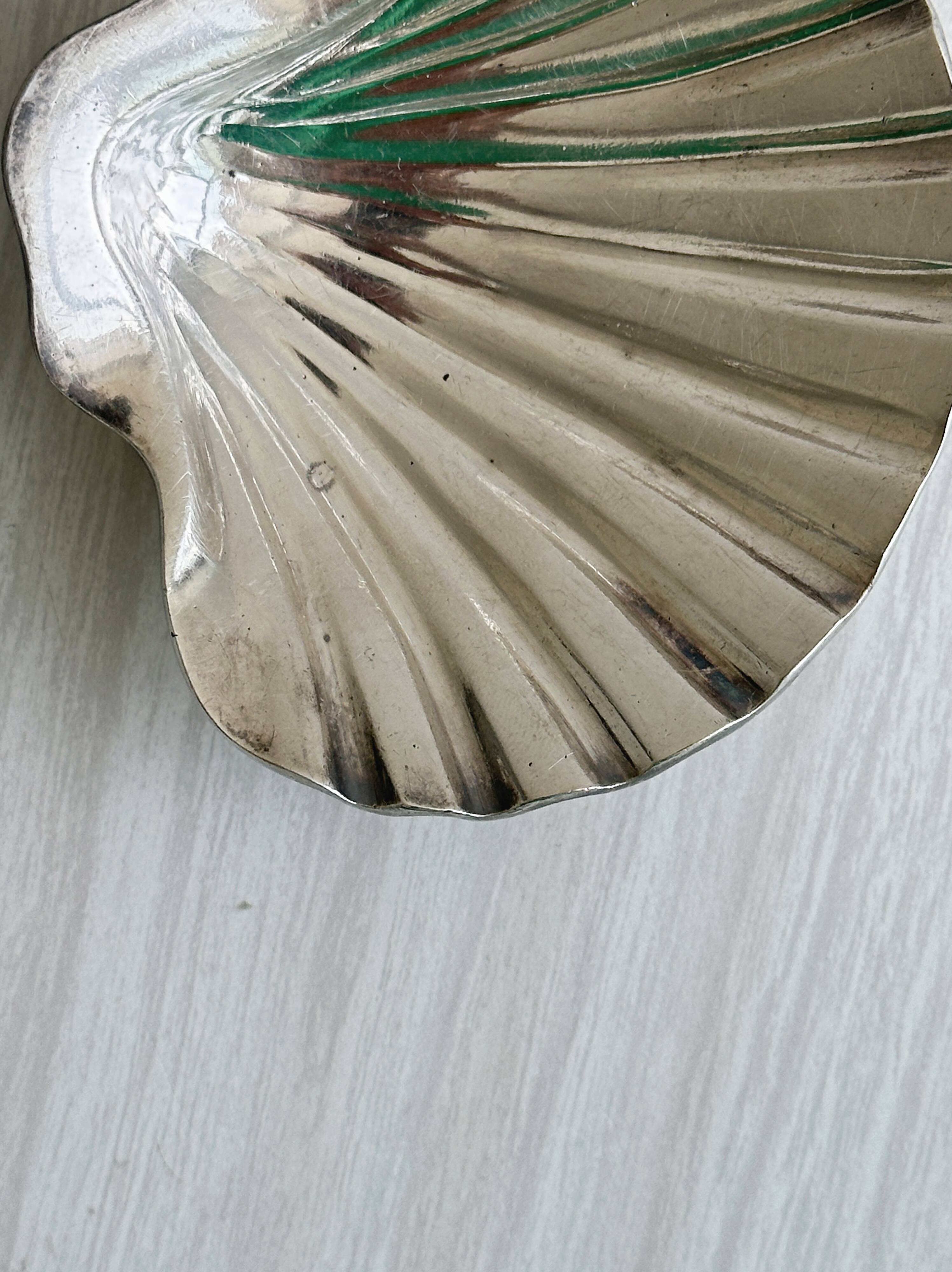 Metal soap dish tray