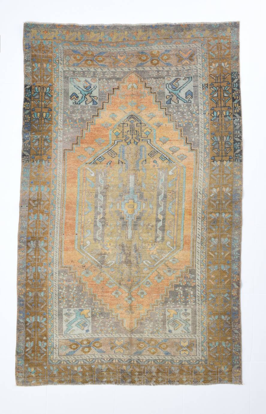 4x7 Turkish Muted Peach Retro Vintage Persian Rug, 133x213Cm