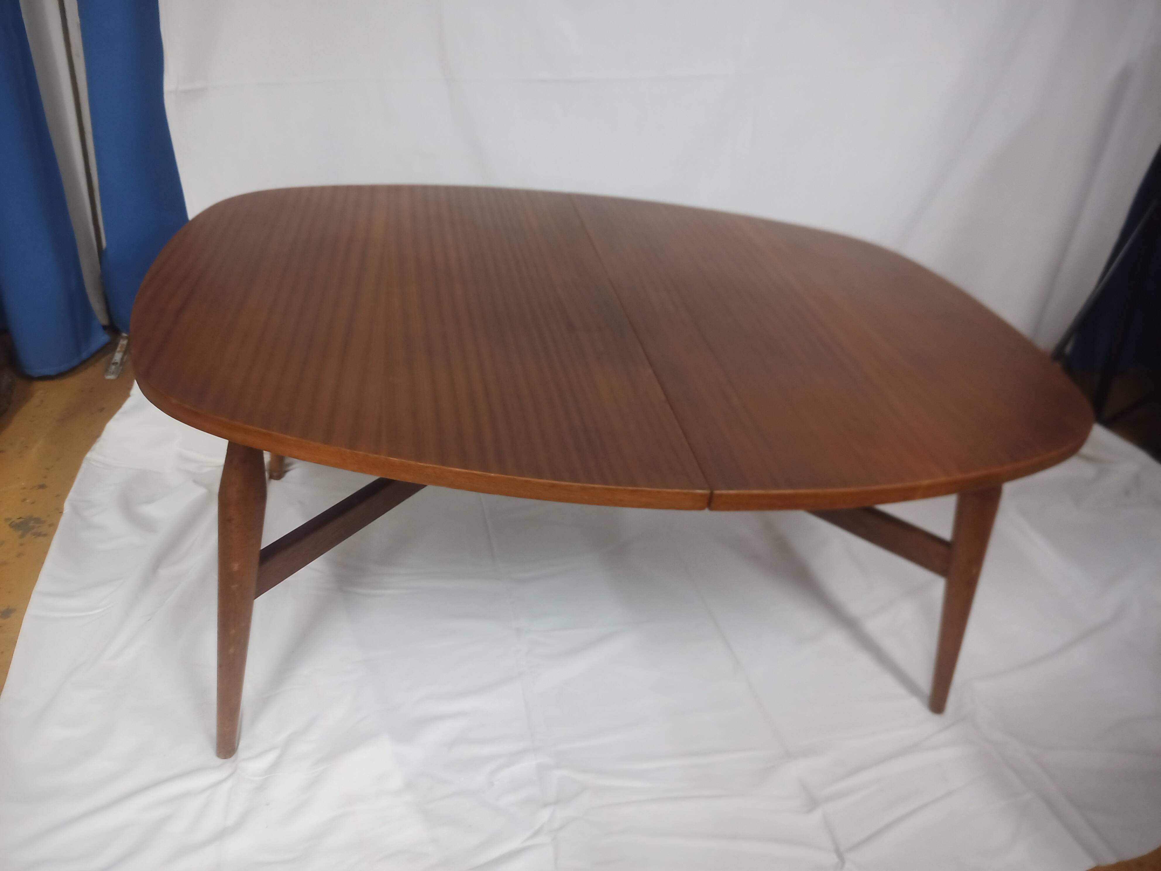 Table basse scandinave relevable smorrebrod