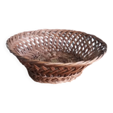 Antique basket, fruit basket or bread basket made of wicker