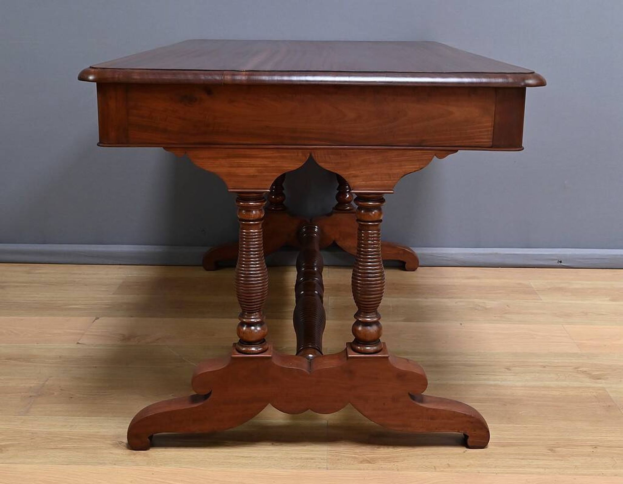 Table Bureau en Acajou, époque Louis-Philippe – 1ère moitié XIXe