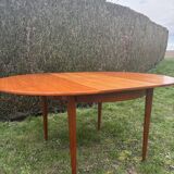 Vintage extendable table