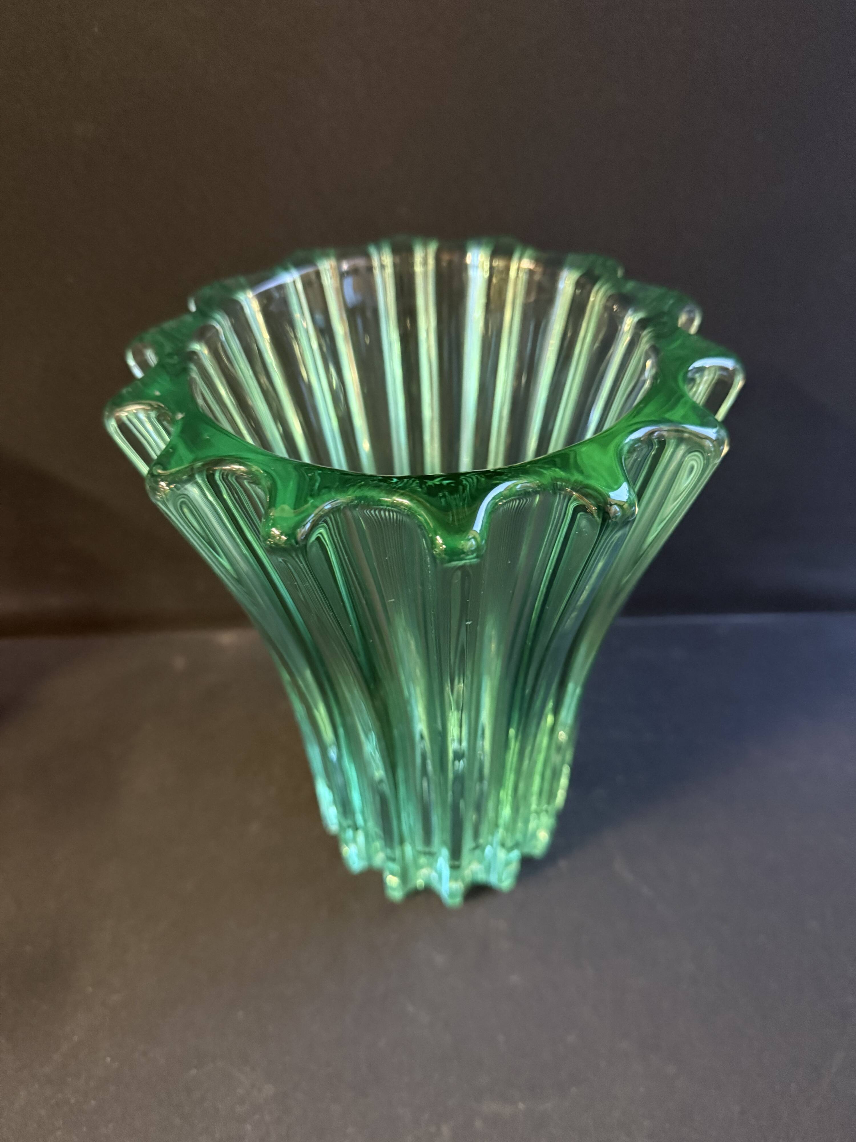 Large green Art Deco vase – Pierre d'Avesn