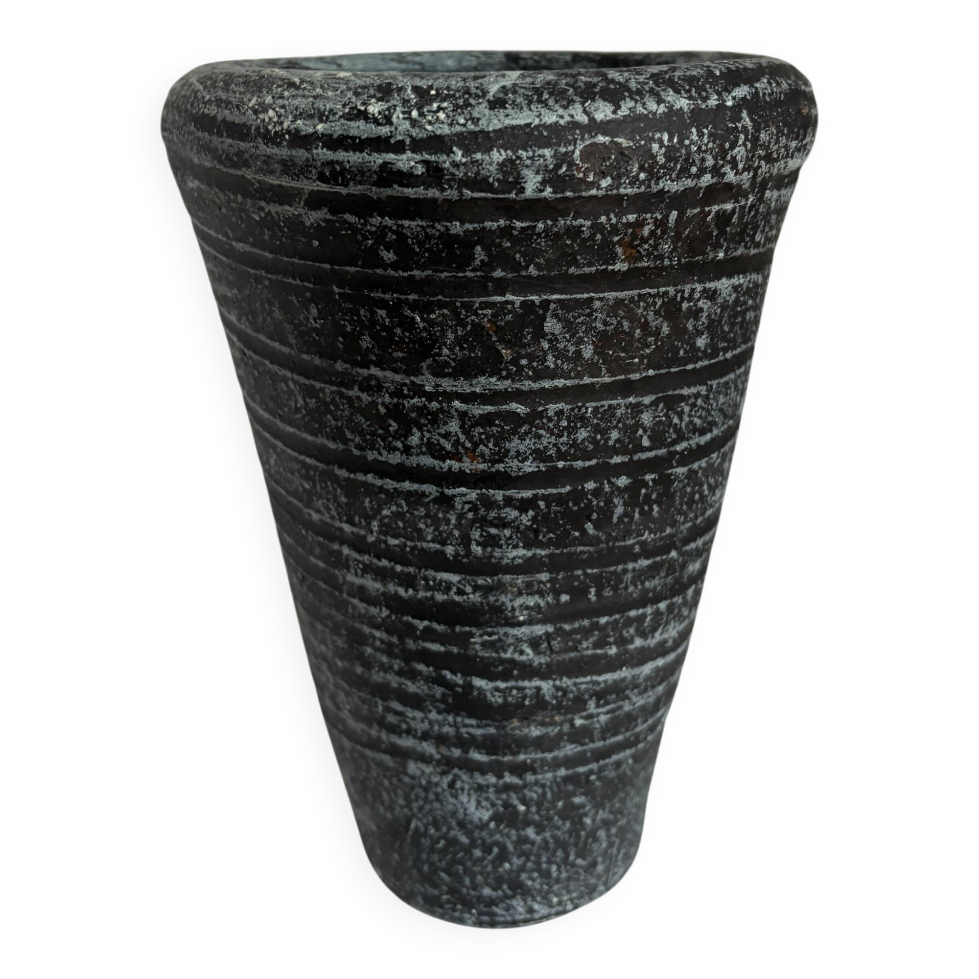 Set of 11 decorative items