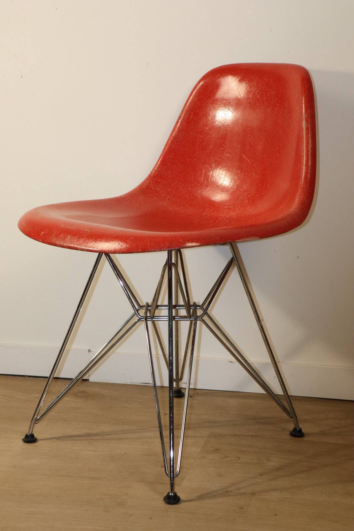 Chaise "DSR" par Charles & Ray Eames pour Herman Miller, 1960