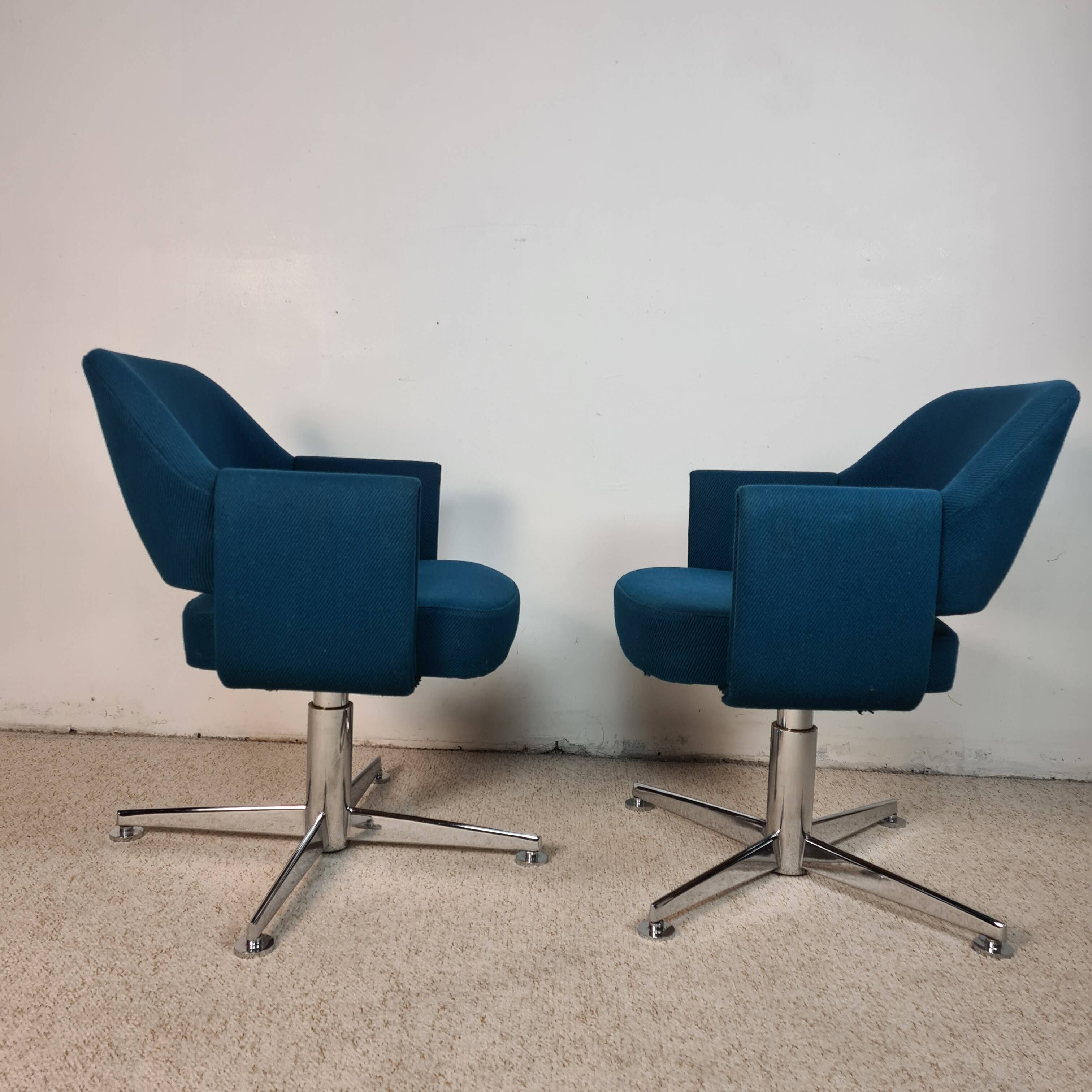 Paire de fauteuils designer Pierre Gautier Delaye