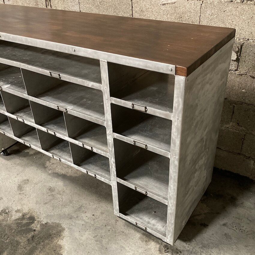 Aluminium furniture and wood on custom wheels