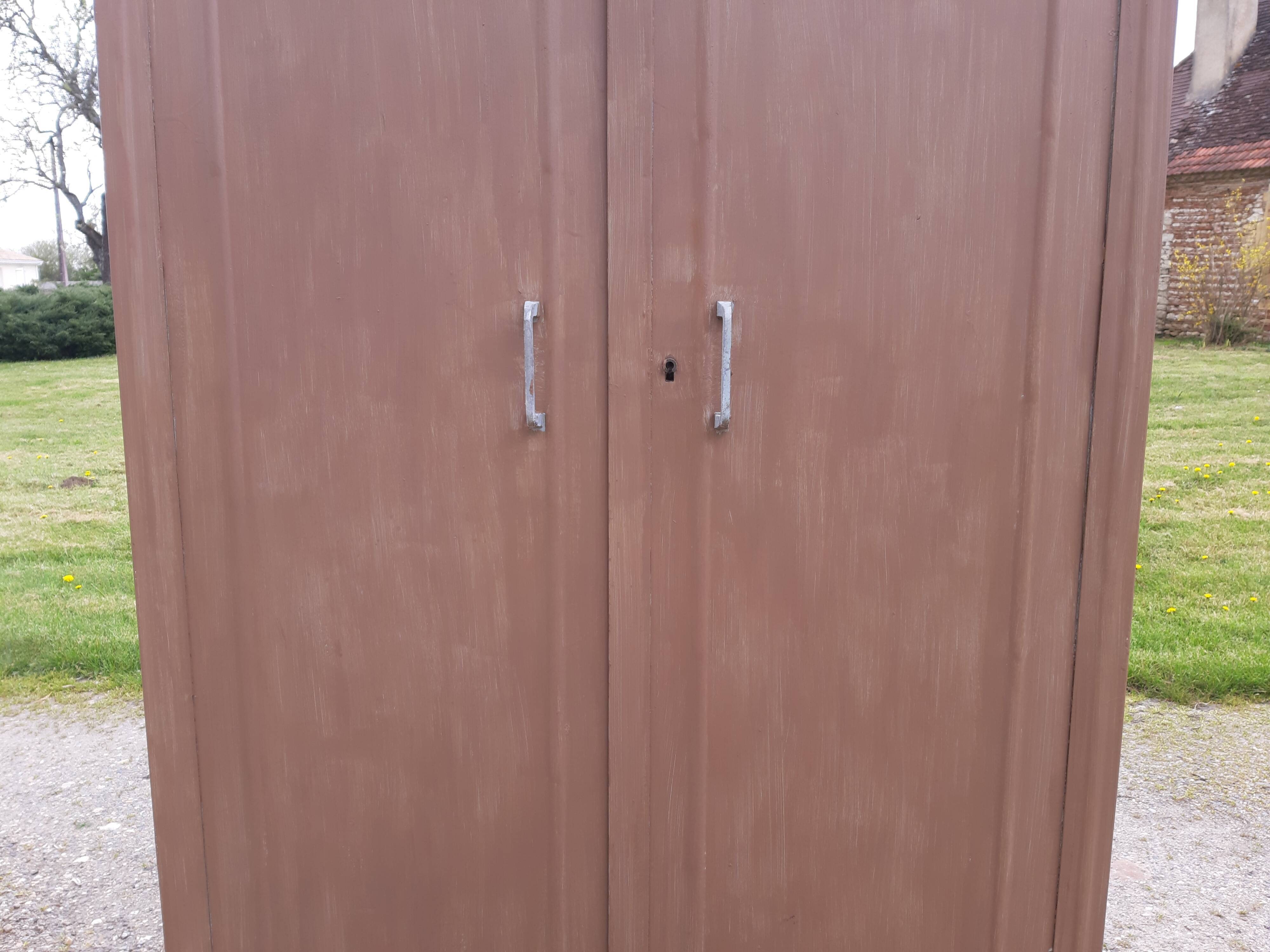 Parisian wardrobe brown metal