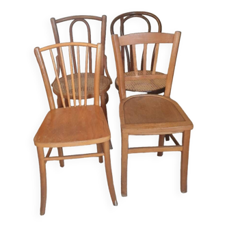4 chaises dépareillées