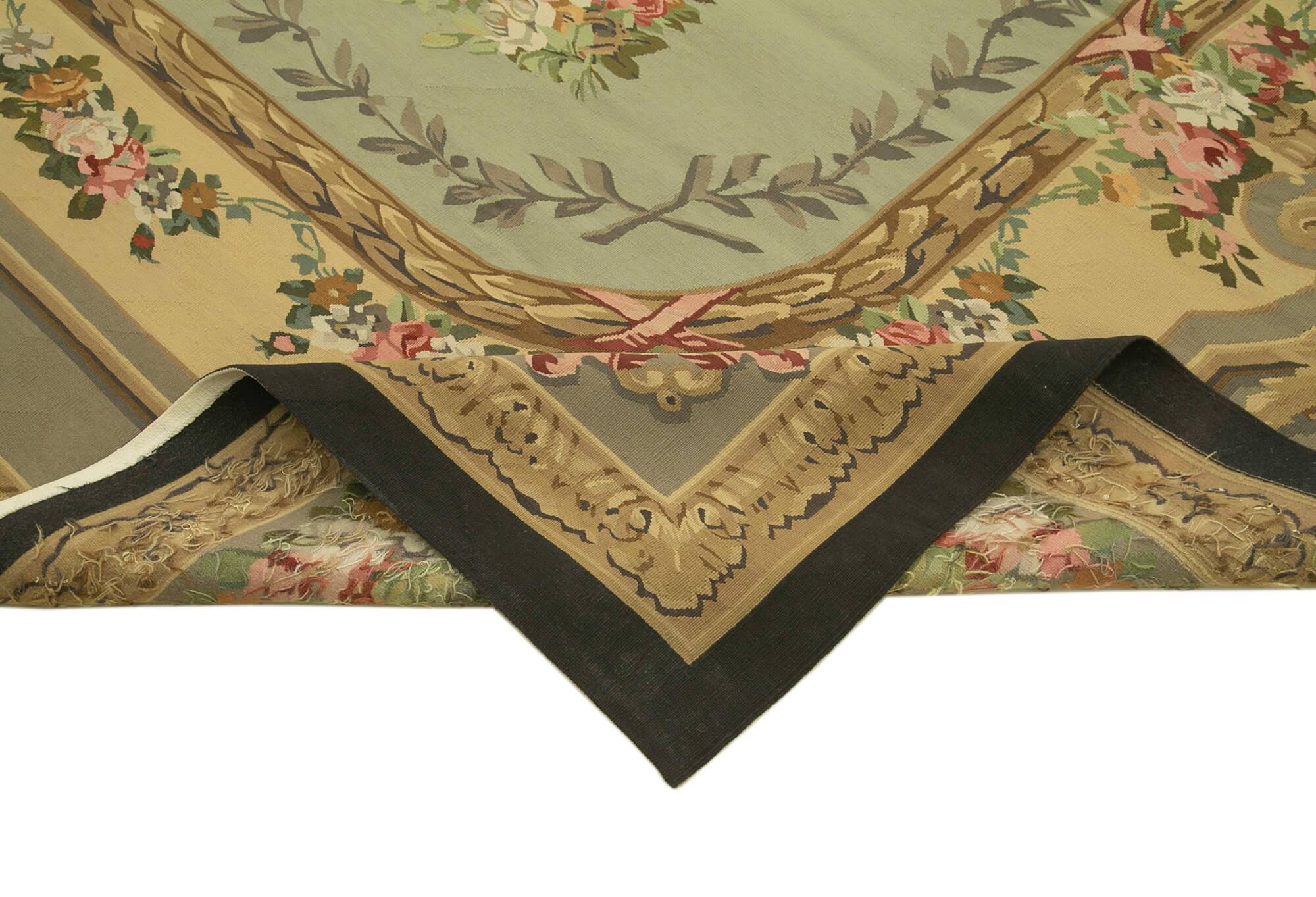 Handmade European Vintage Aubusson Kilim 268 cm x 363 cm