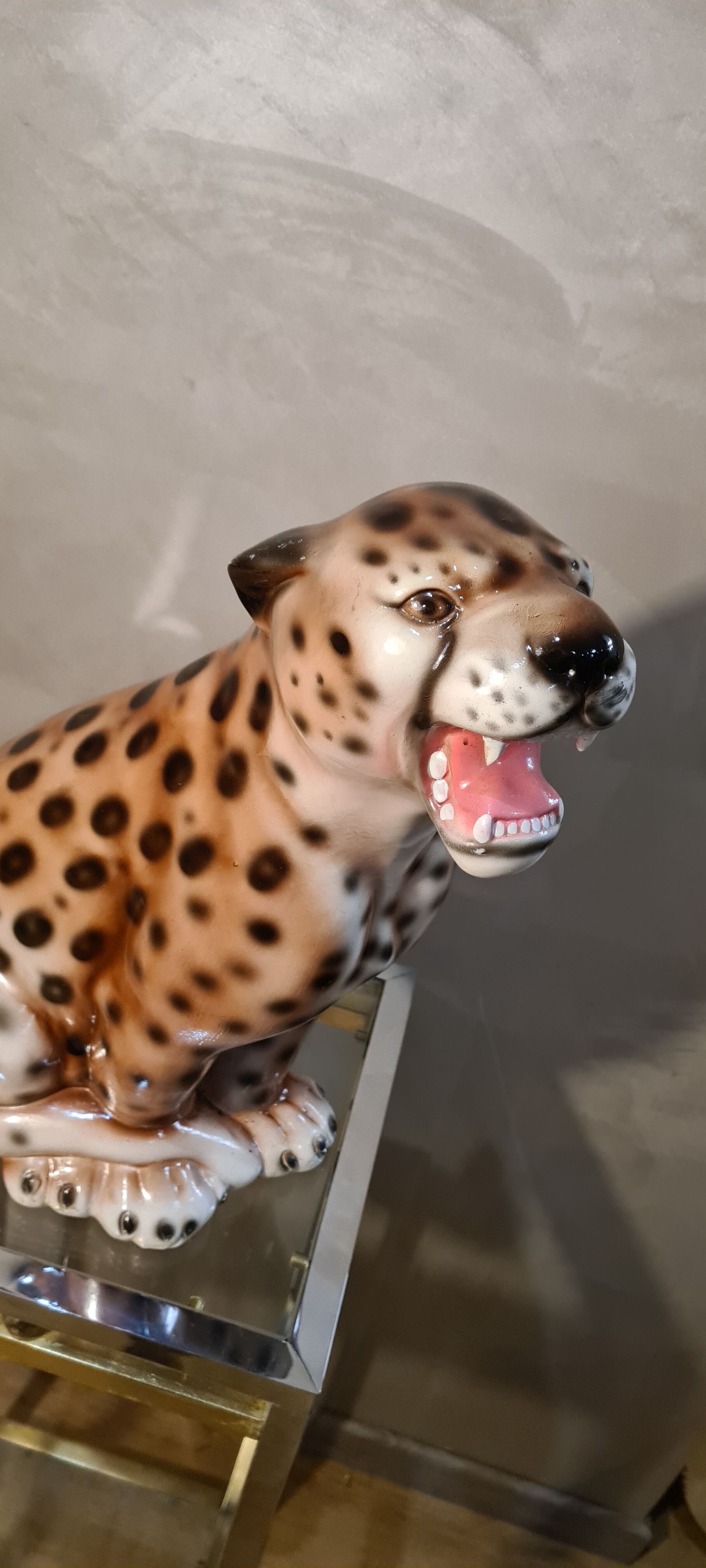 Ceramic leopard 70s