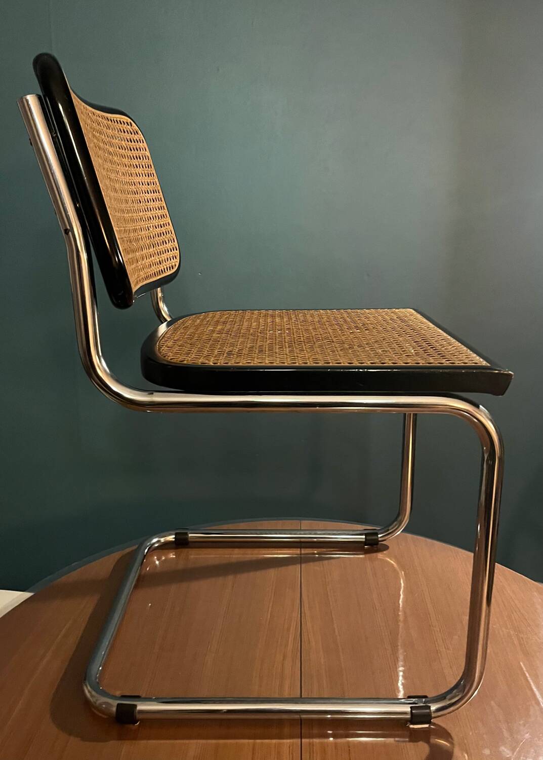 Chaise B32 Marcel Breuer