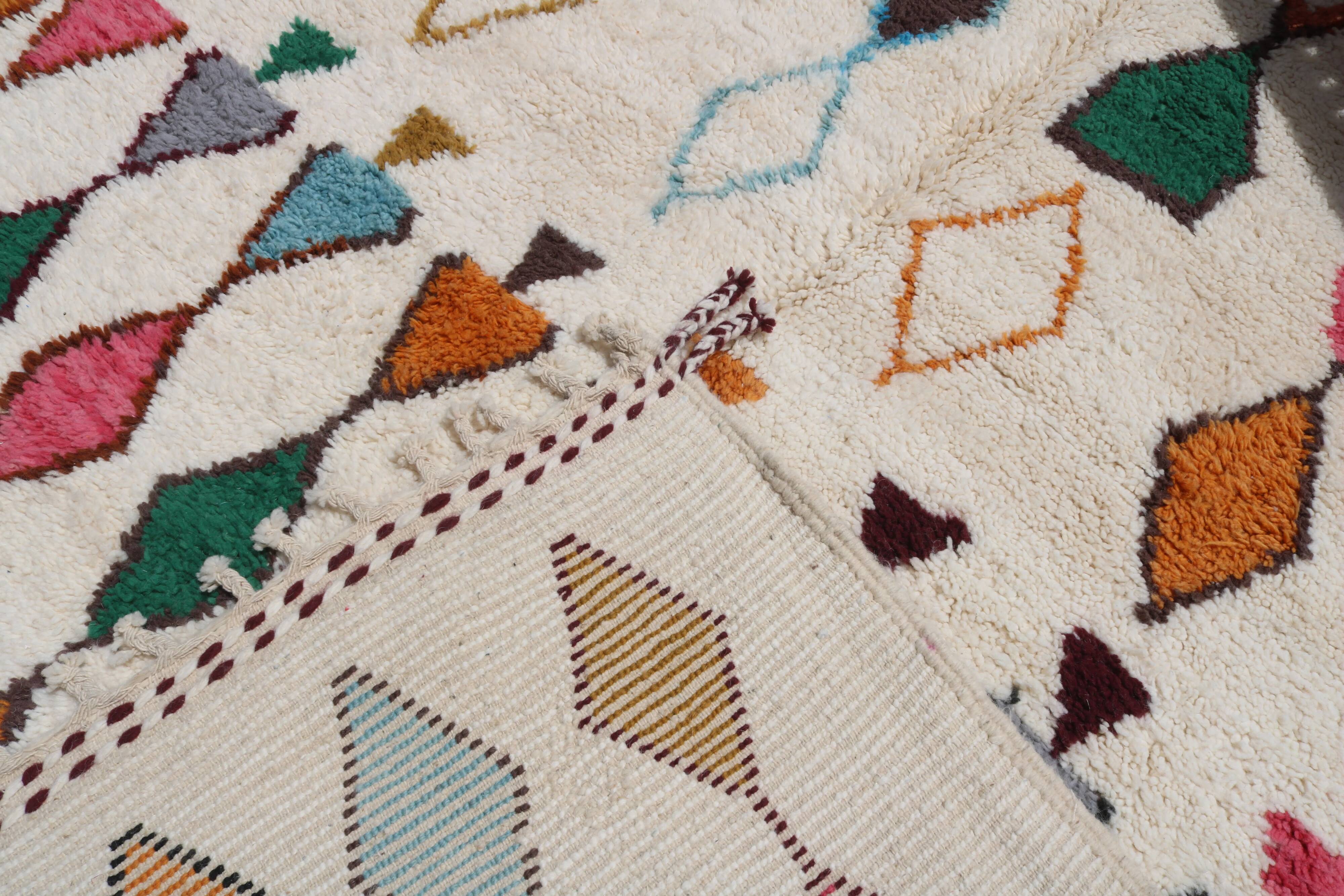 Large handmade colourful rug, 300 x 215 cm - G1075
