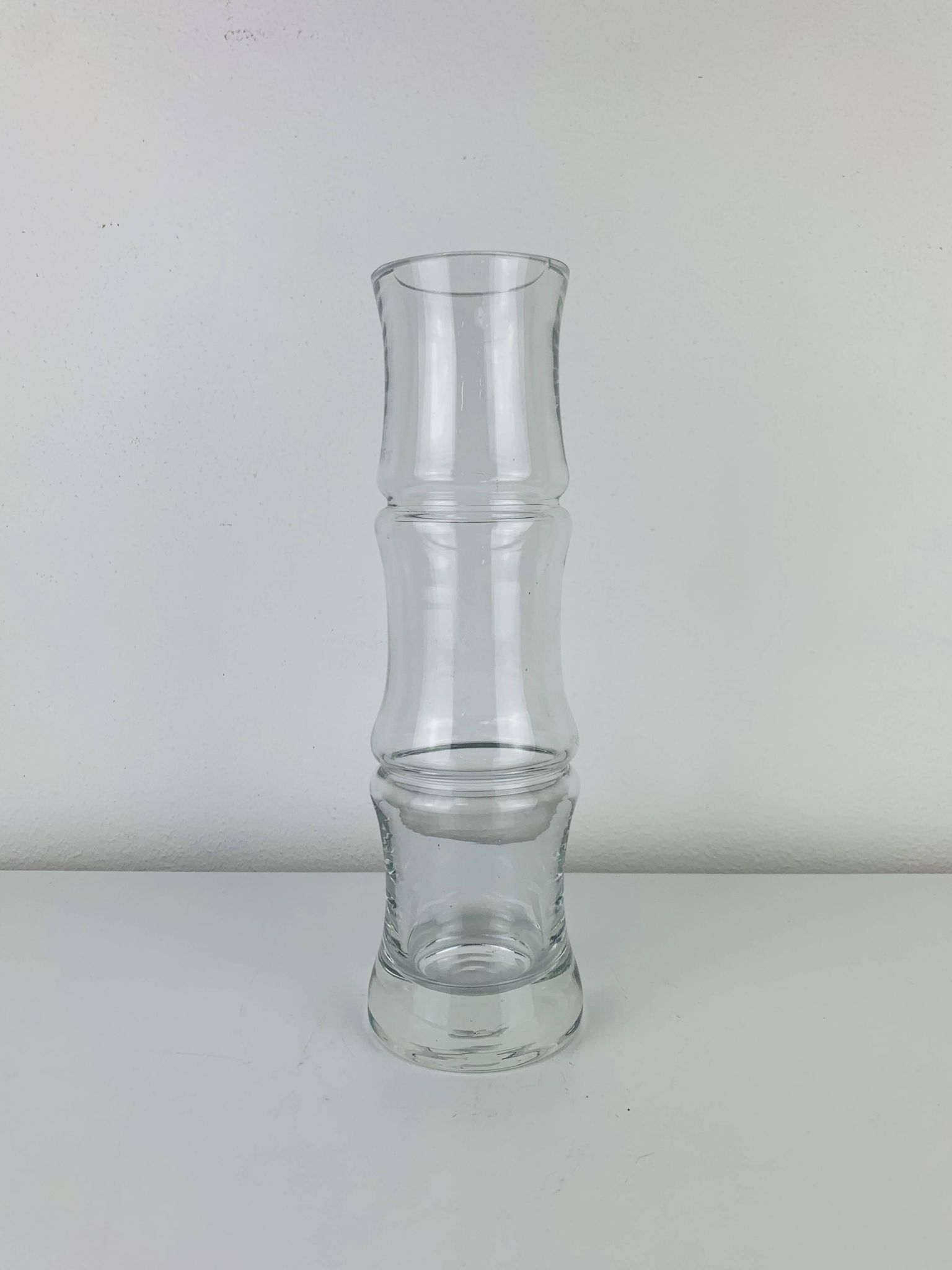 Vase vintage en verre en forme de bambou