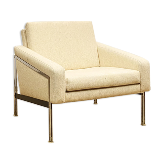 Modern lounge chair with steel frame and woolen Cushions, Scandinavian Design, 1960s