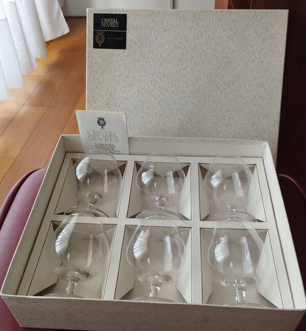 6 verres à cognac en cristal de Sèvres