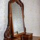 Commode antique en deux parties avec miroir, années 1890.