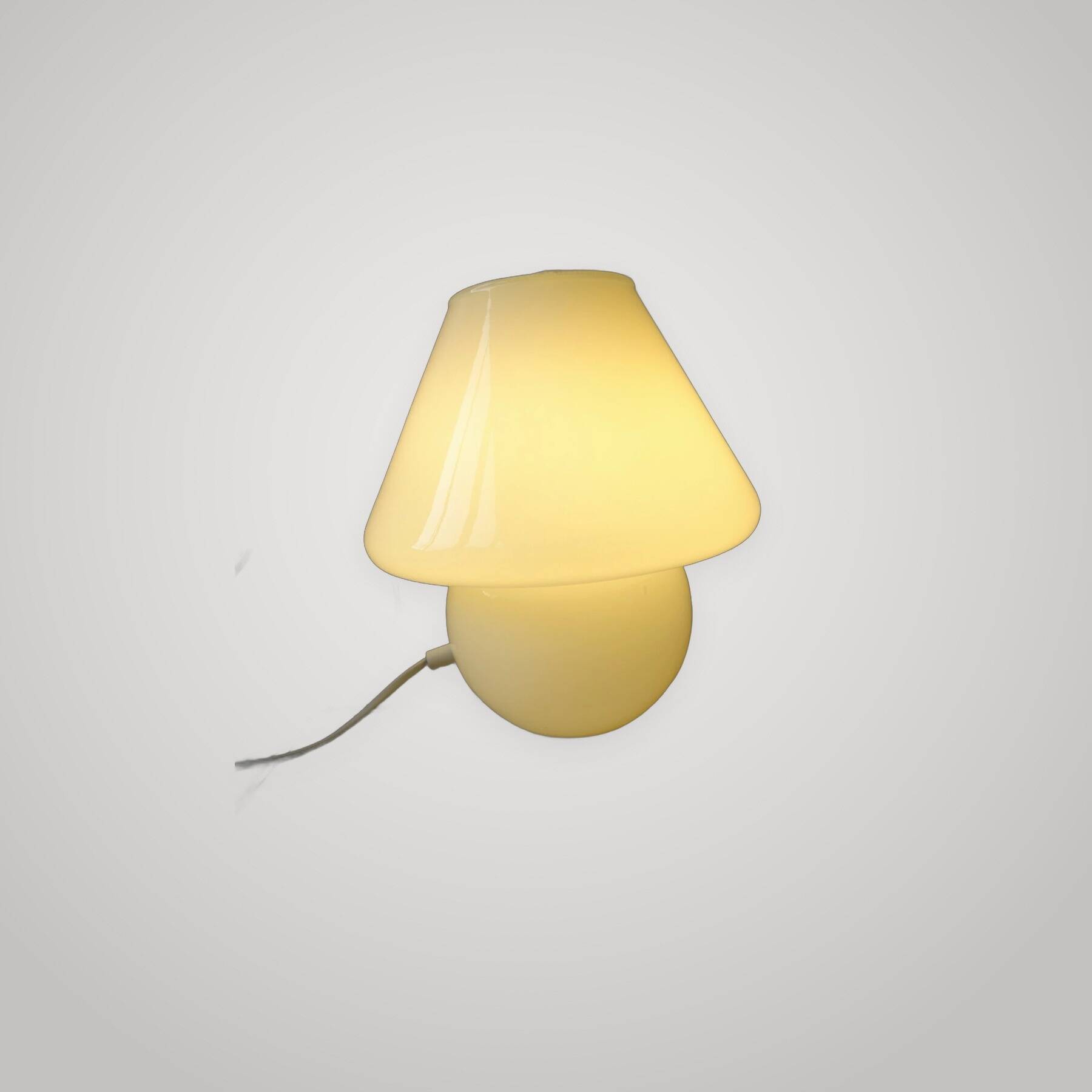 Vintage Murano glass mushroom lamp