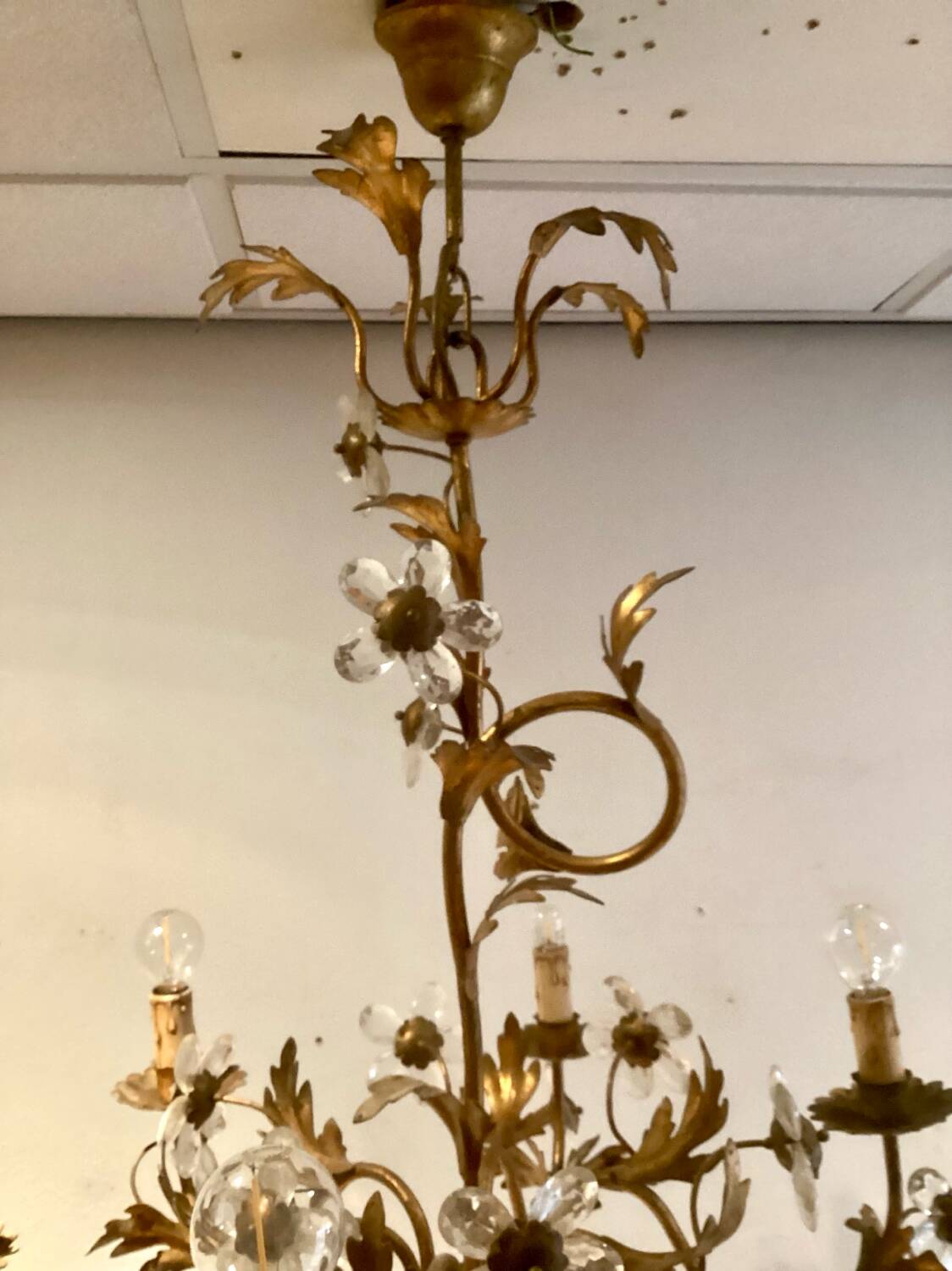 Lustre en métal doré et fleurs en verre, 1970