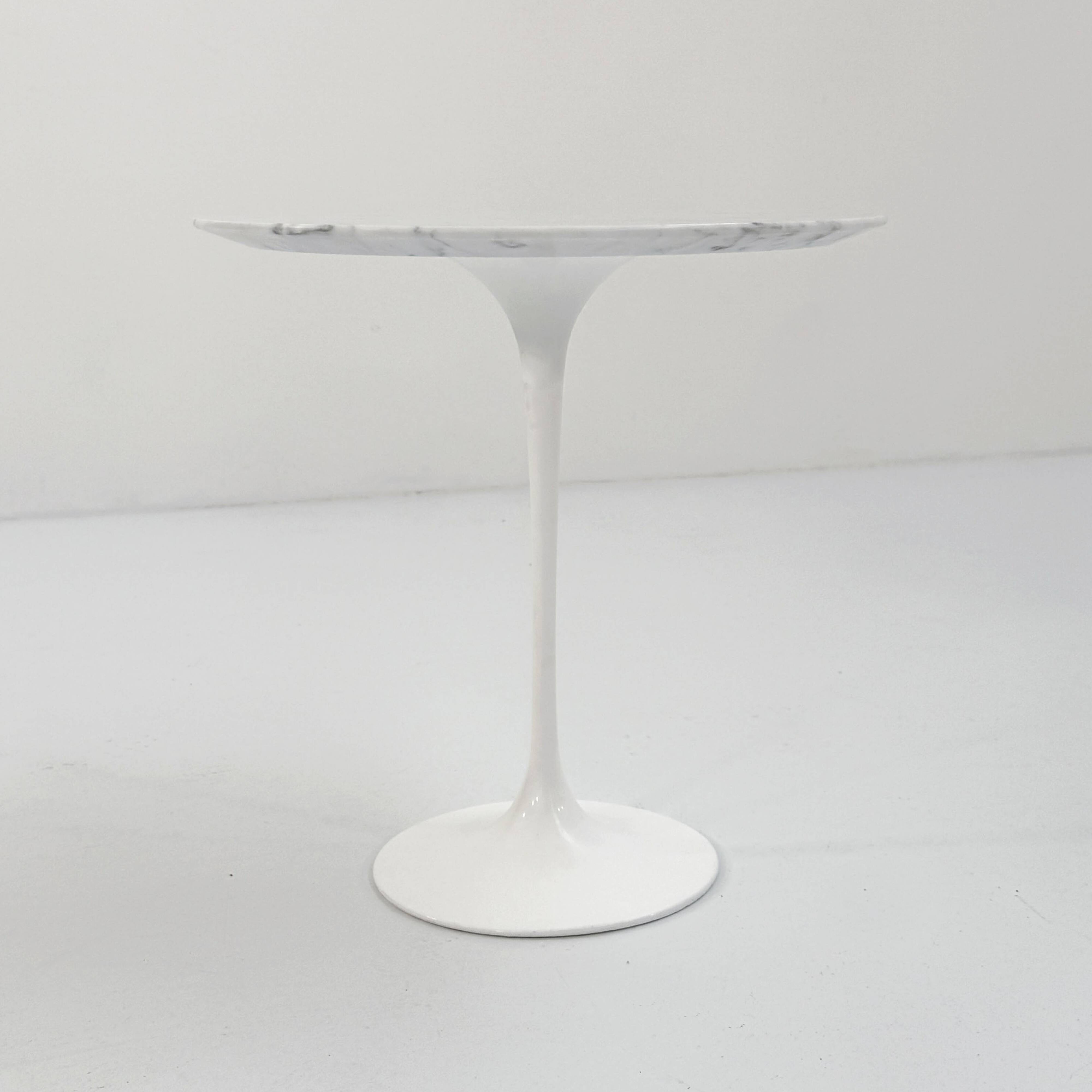 Tulip marble side table by Eero Saarinen for Knoll, 1970