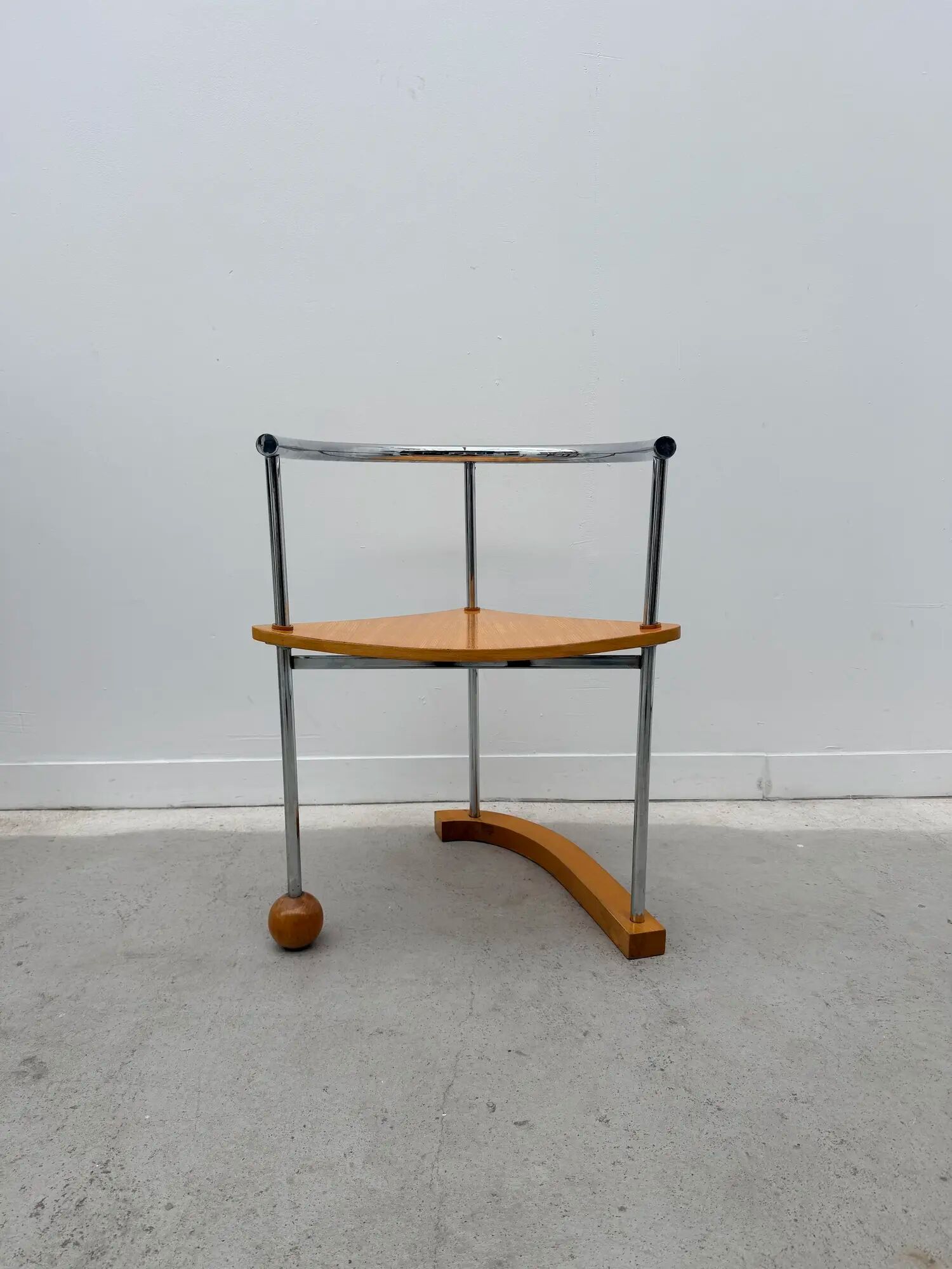 Postmodern chair in chrome and wood, 1980