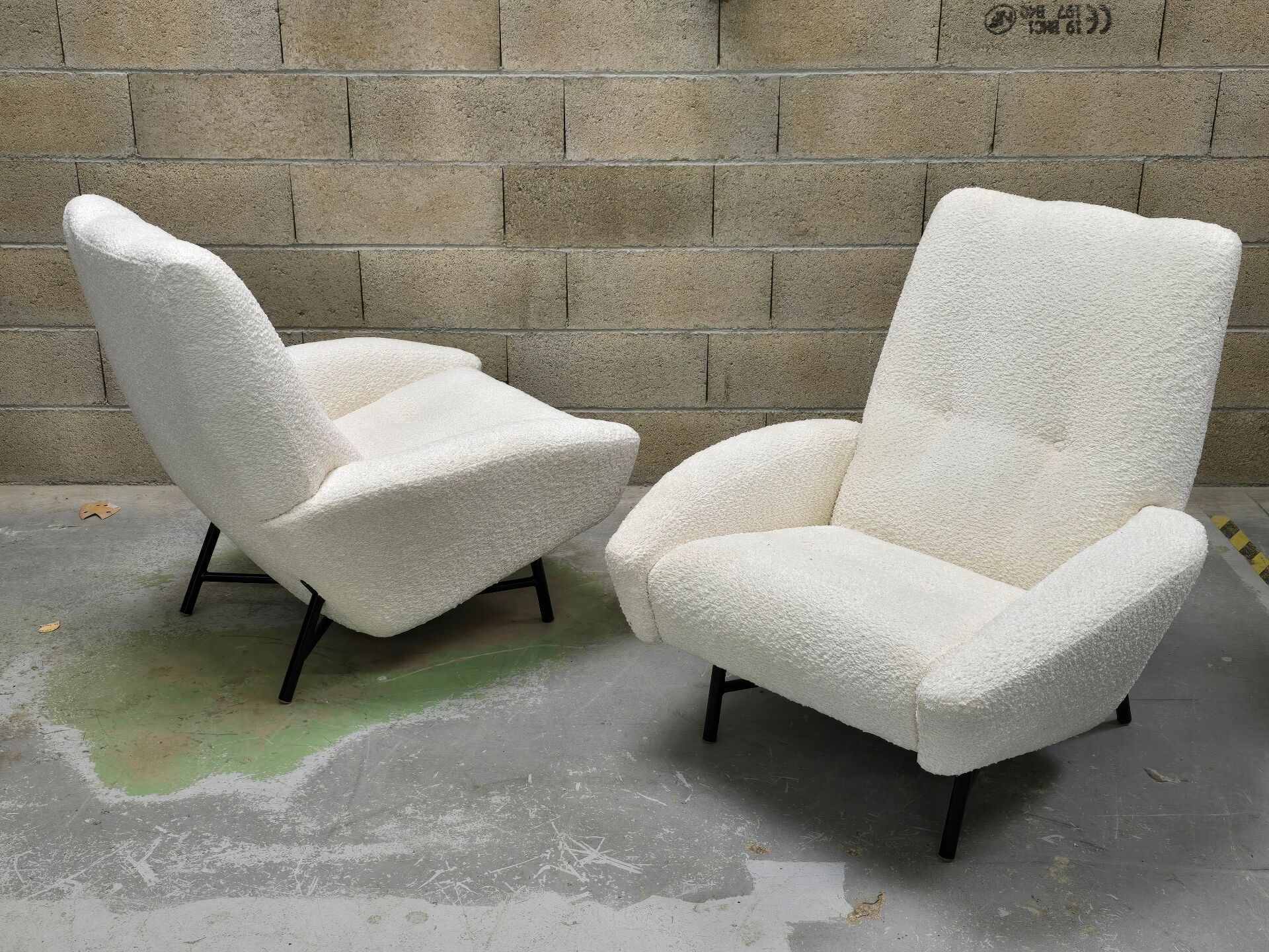 Claude DELOR 1950 vintage design armchairs