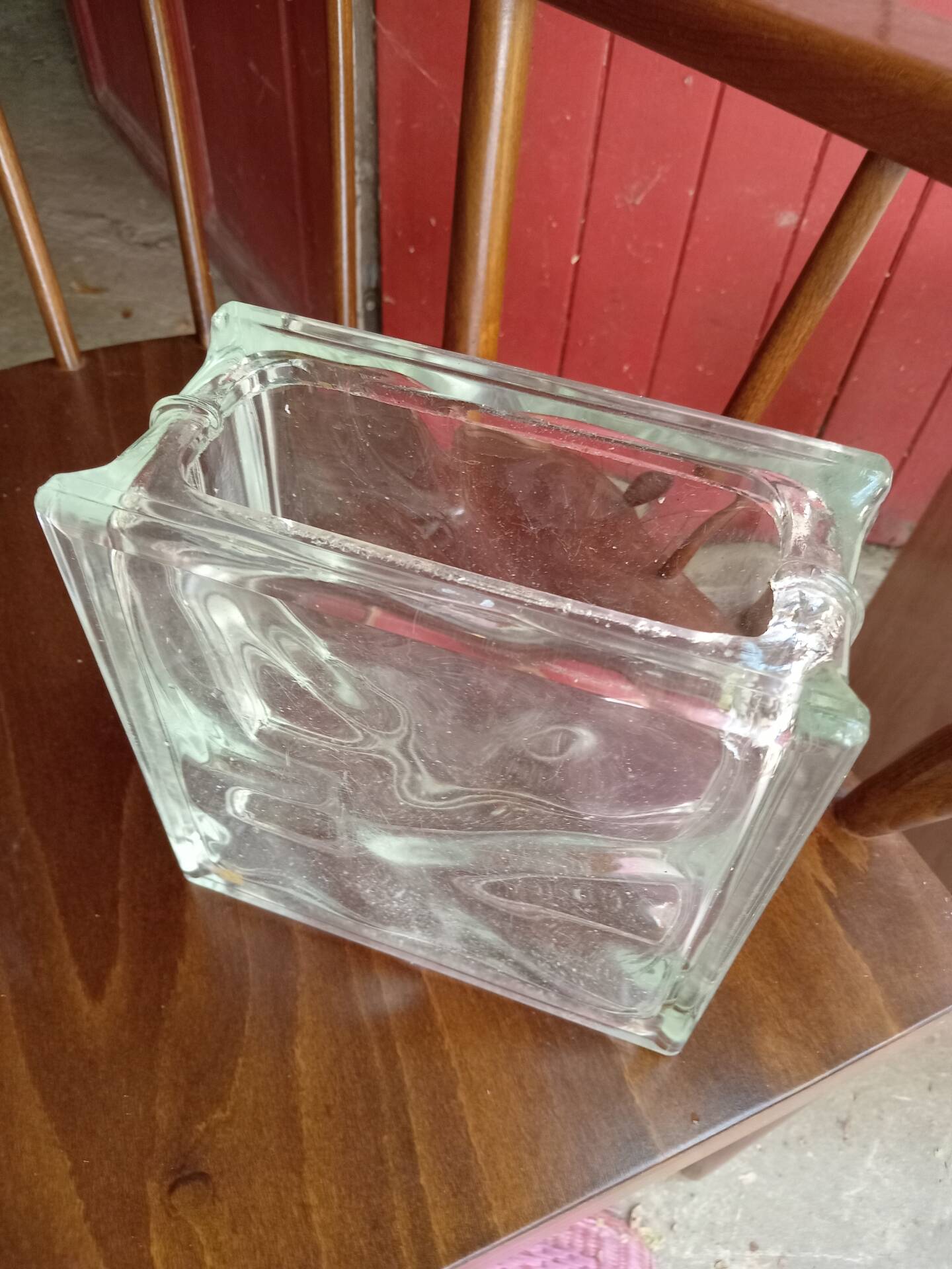 Glass vase
