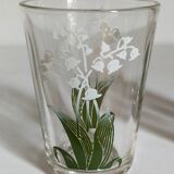 Seven glasses with digestive screen-printed with thrush, 30s