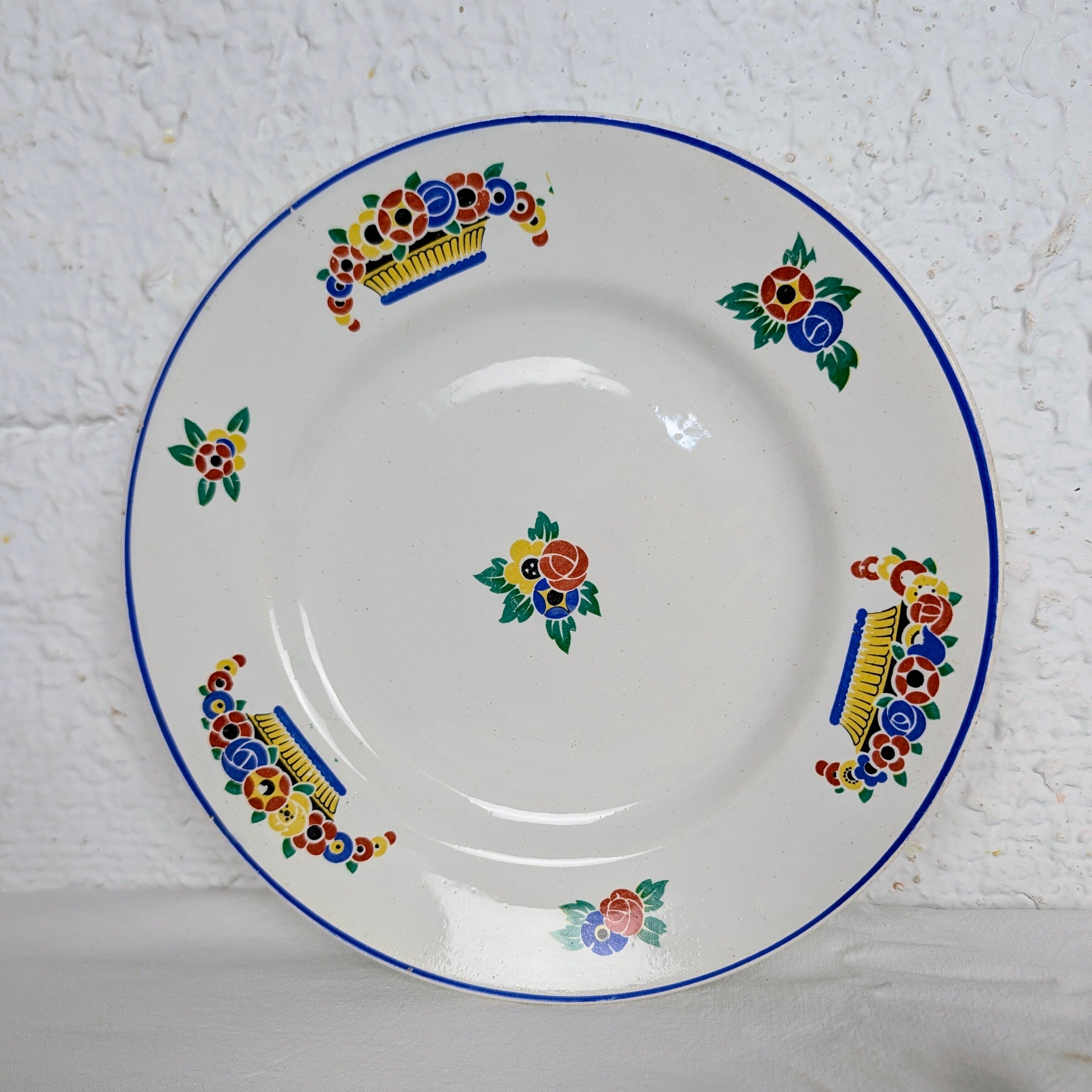 Moulin des Loups & Hamage pedestal plate