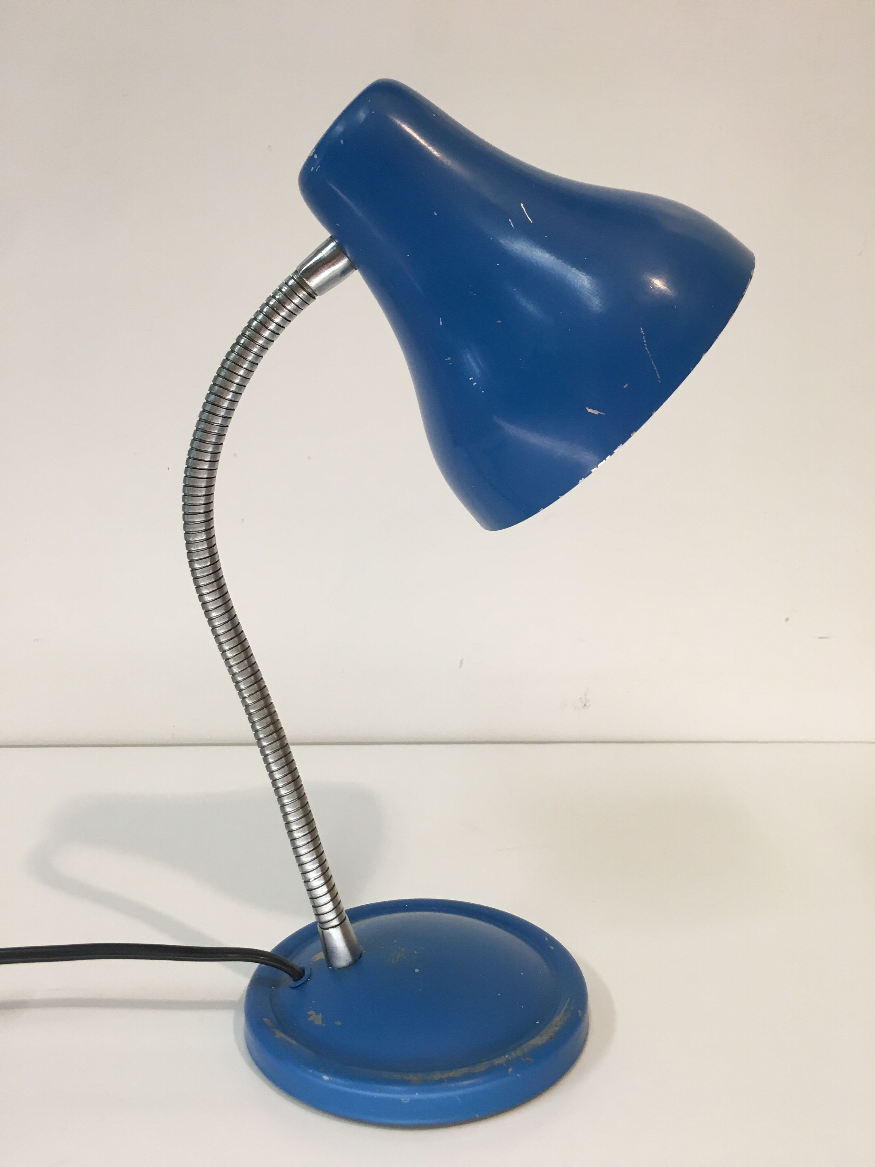 Blue retro desk lamp