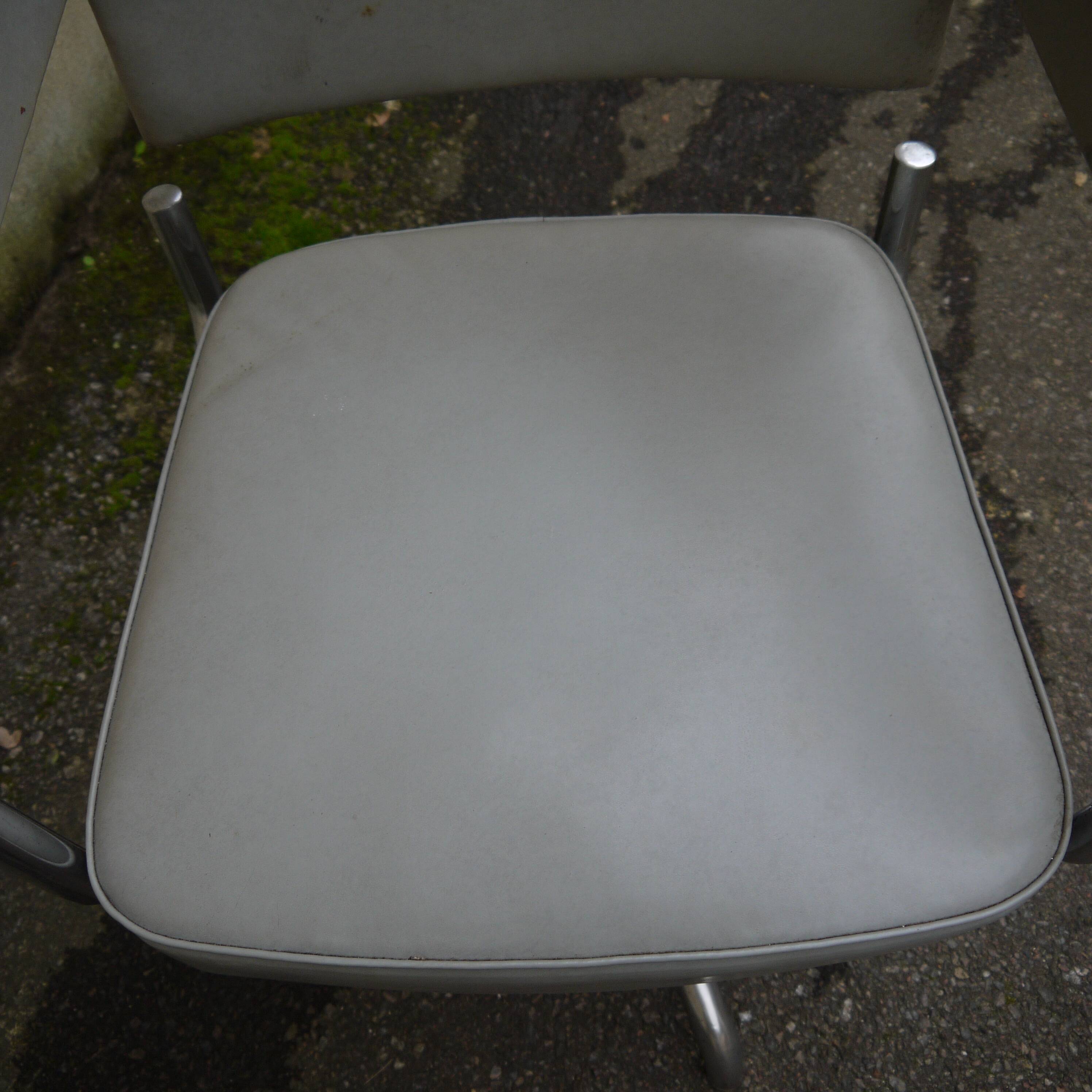 Industrial swivel office chair