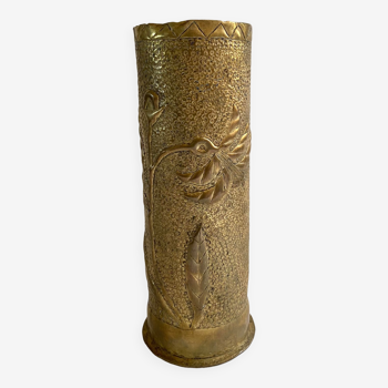 Brass vase shell casing 14/18