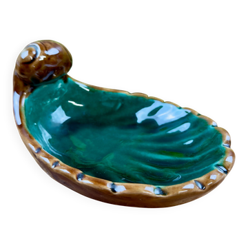 Decorative ceramic catchall in leaf shape – vintage
