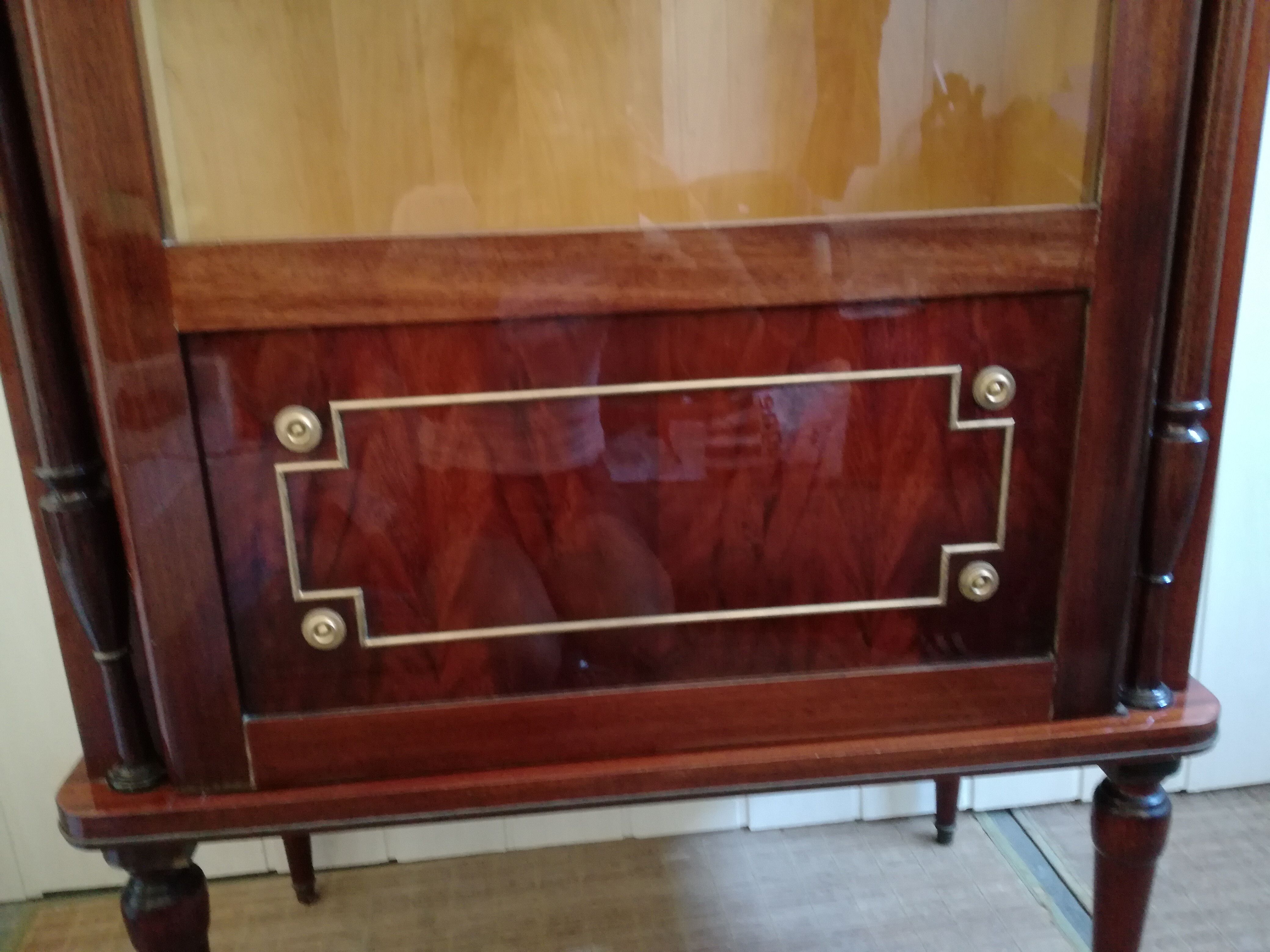 Showcase Louis XVI style mahogany