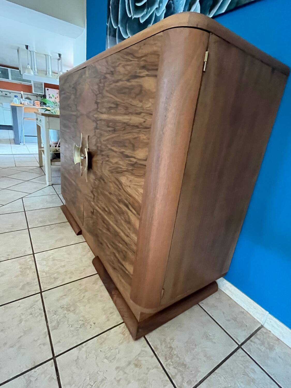 Art Deco 2-door sideboard