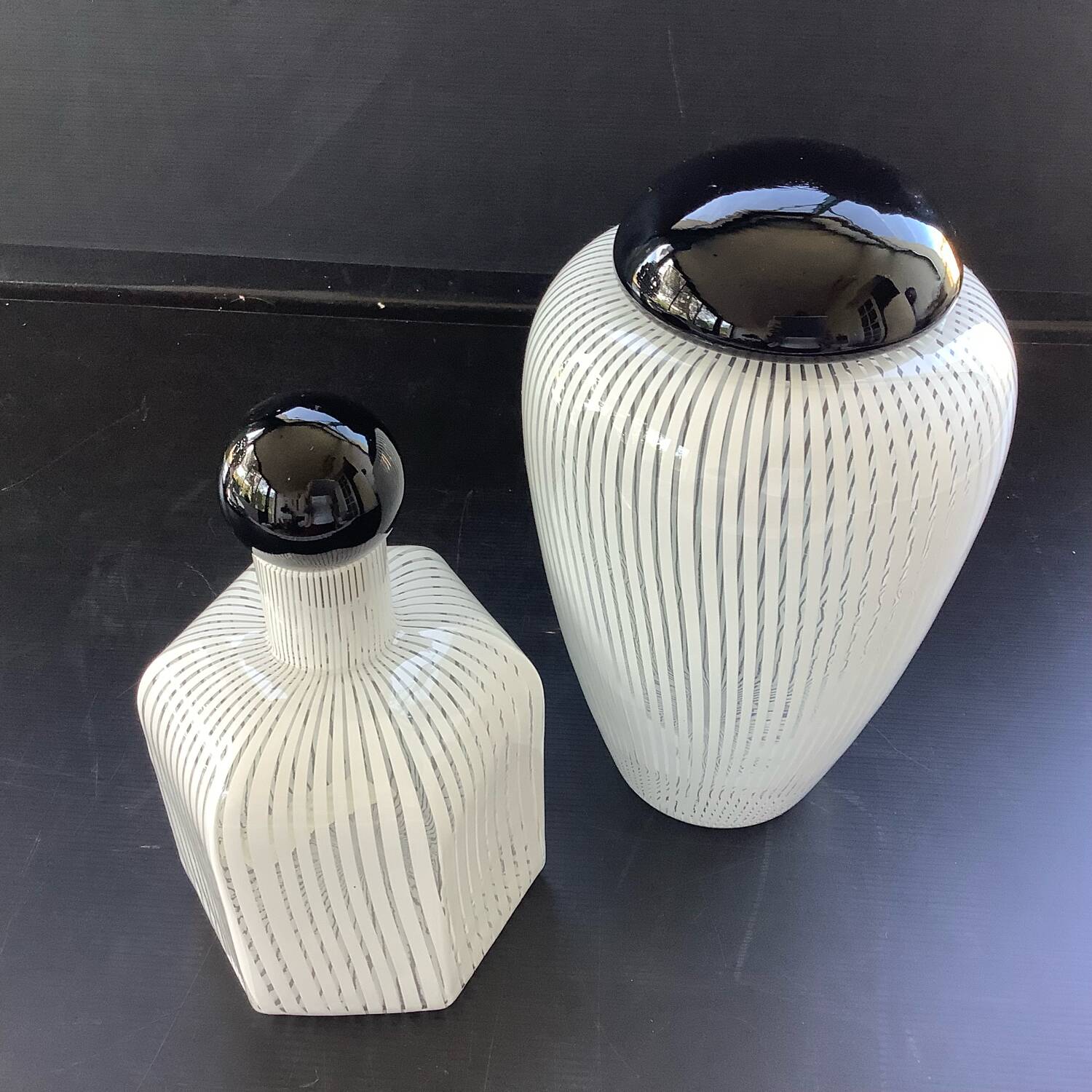 2 Designer Vases Art Glass Italy Murano Vetriarte 1988 Signed Filigree