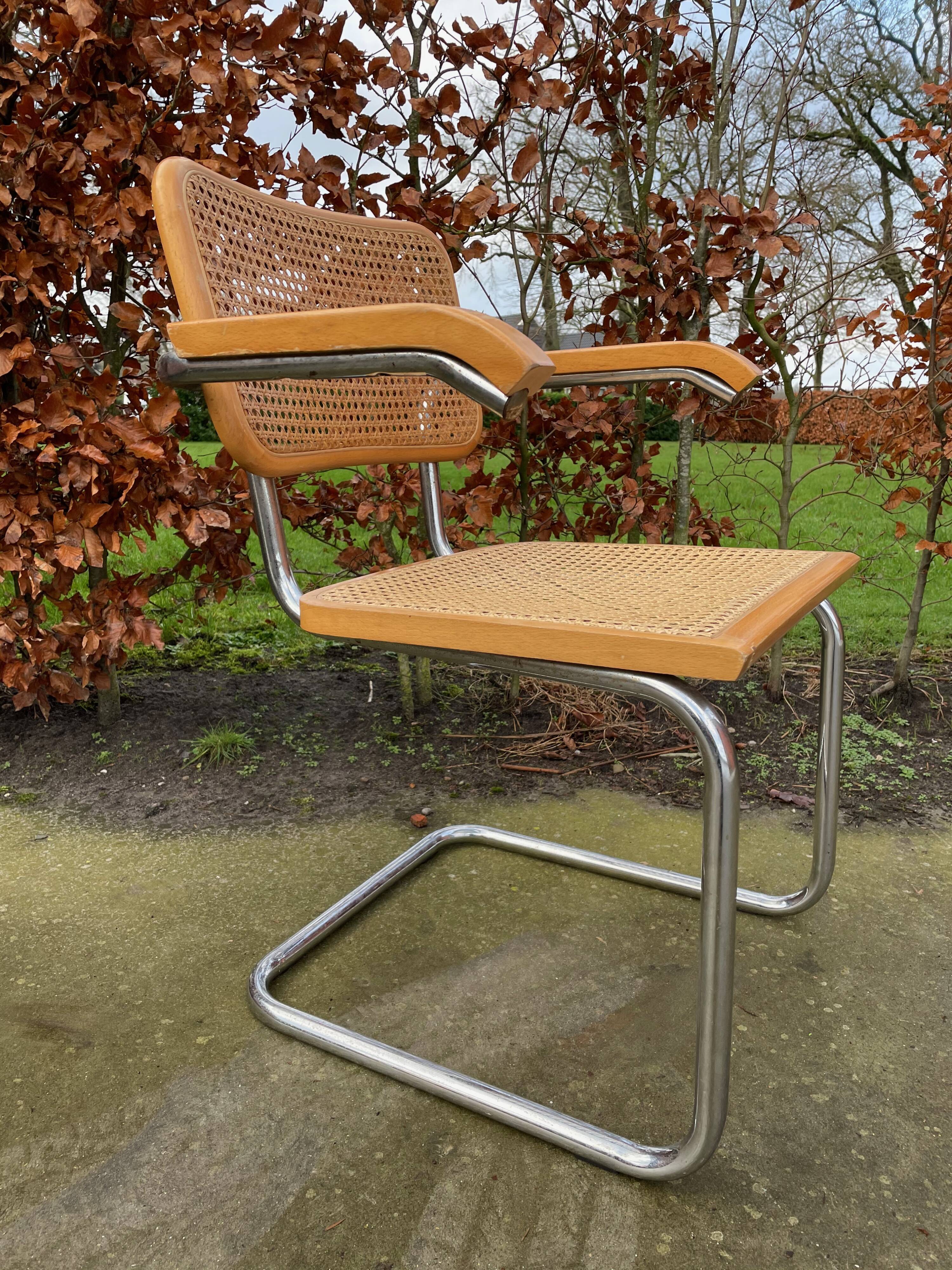 Lot of 4 chairs model Cesca by Marcel Breuer with armrests