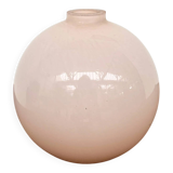 Vase boule en opaline rose ancienne