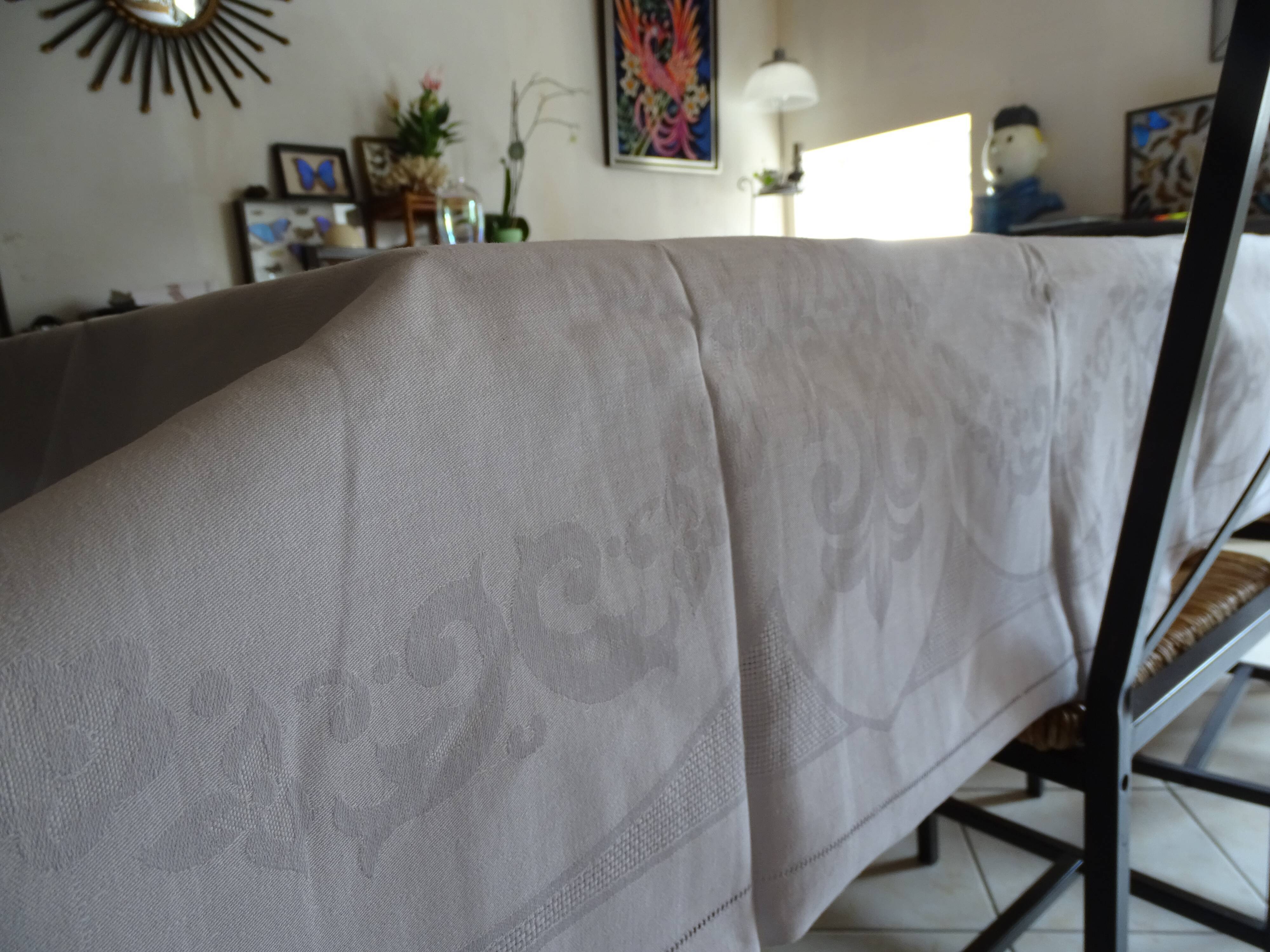 Art Deco damassed tablecloth and monogram 270 x 155