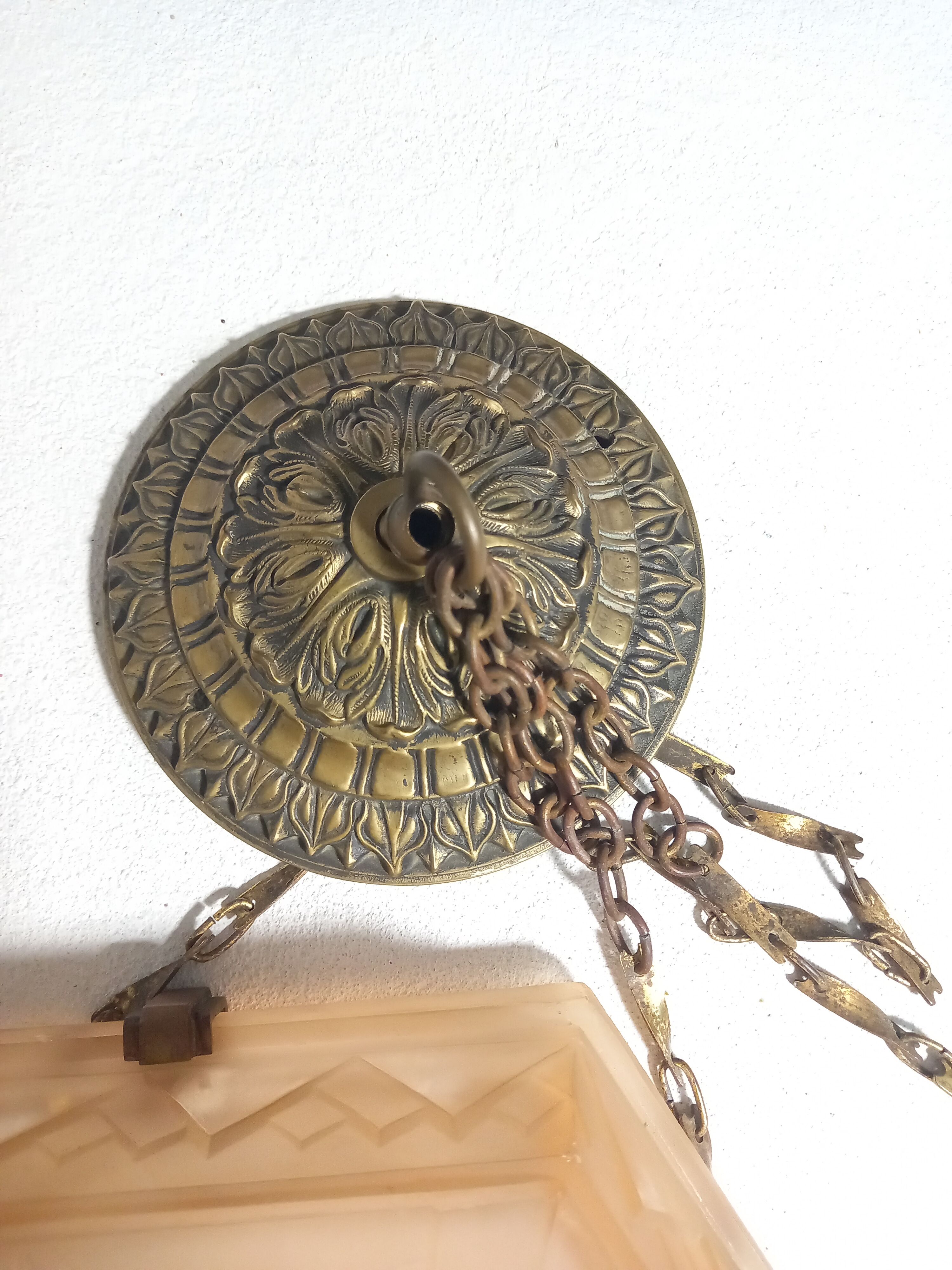 Art Deco pendant lamp in pink frosted glass signed Muller Frêres Luneville