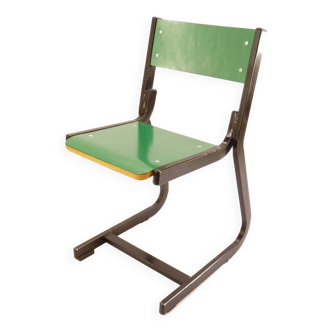 Chaise d'école