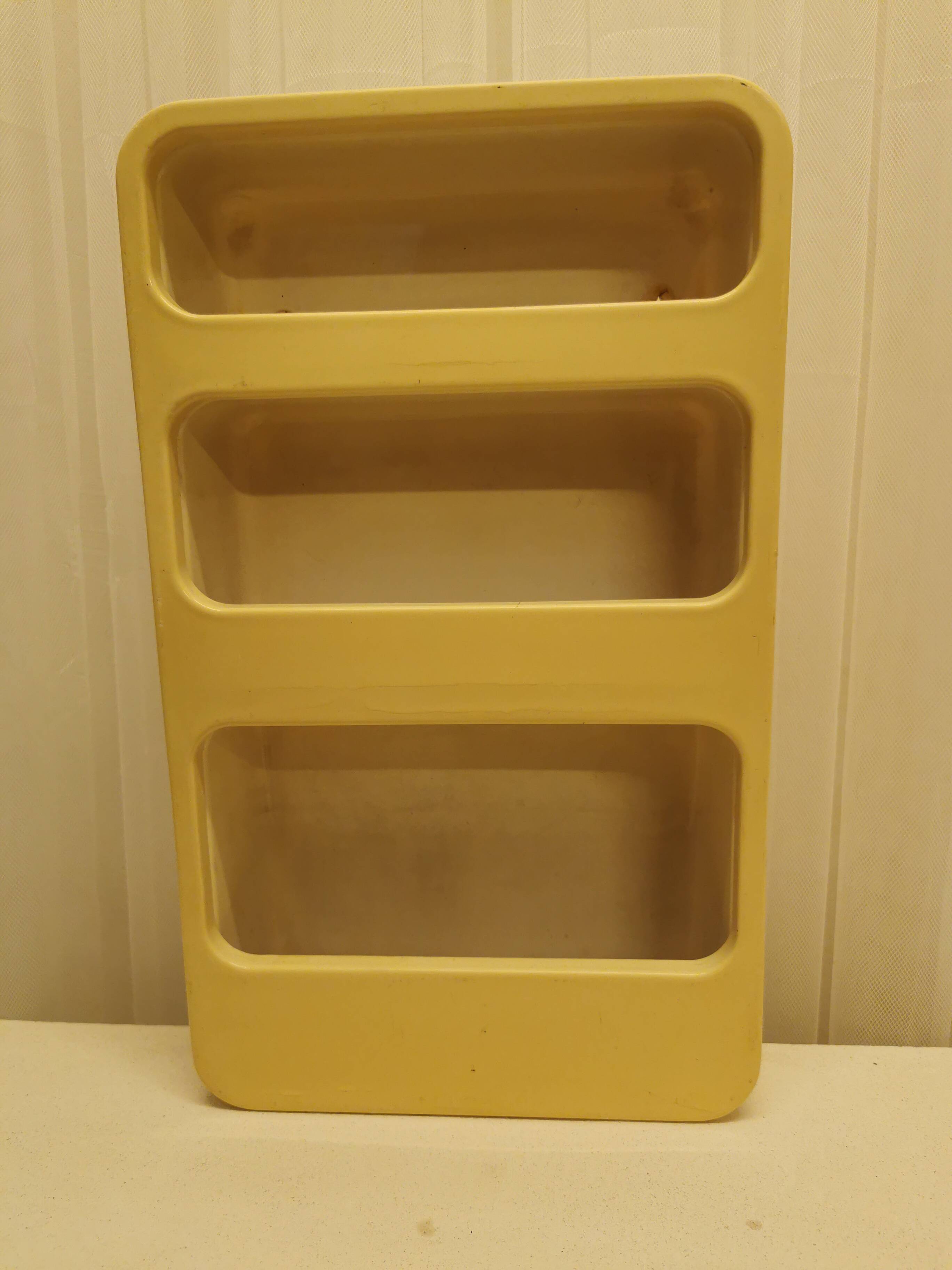 Wall-mounted plastic wall shelf