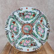Antique plate made of Macao porcelain, hand-decorated.