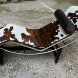LC4 Le Corbusier pony daybed