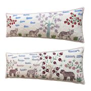 Set of 2 embroidered decorative cushion covers 47x135 cm