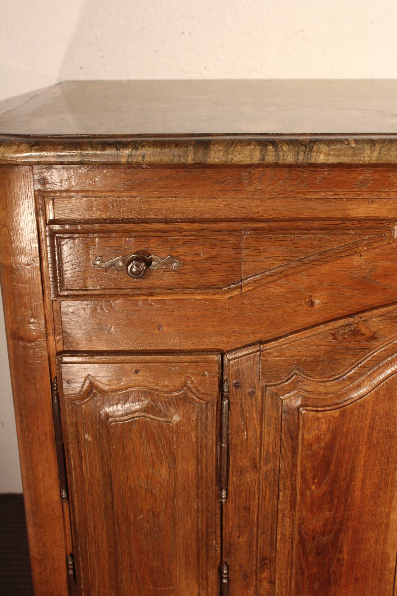 18th-century hunting furniture