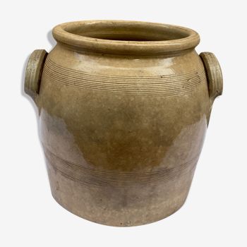 Sandstone grease pot