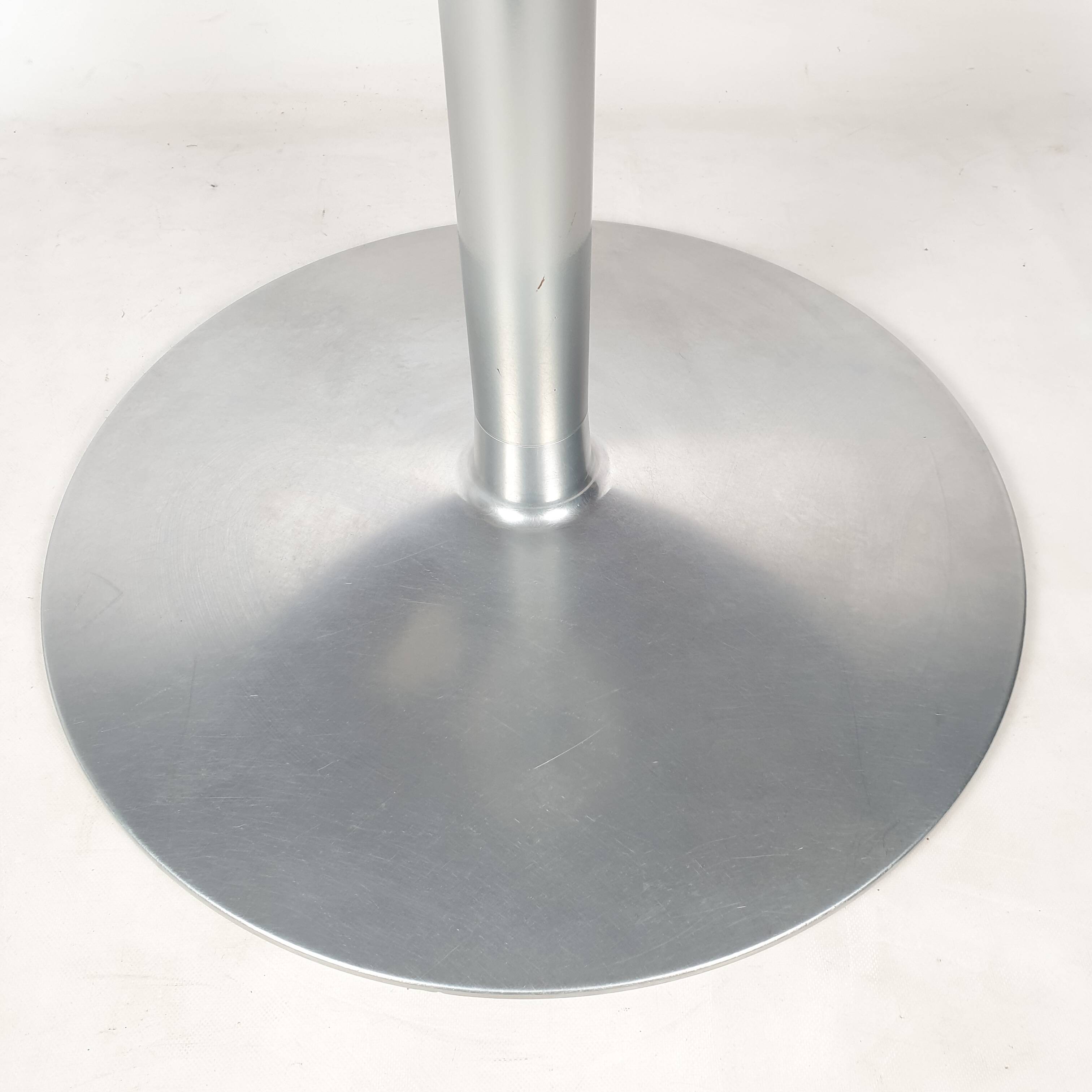 Round Dining Table by Pierre Paulin for Artifort