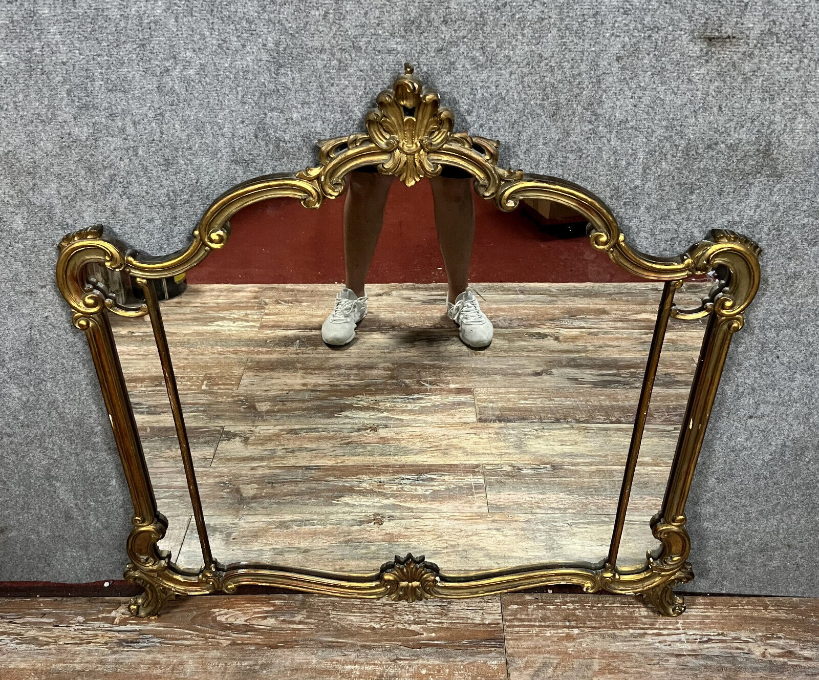 Miroir style Louis XV en bois vers 1950 112x110cm