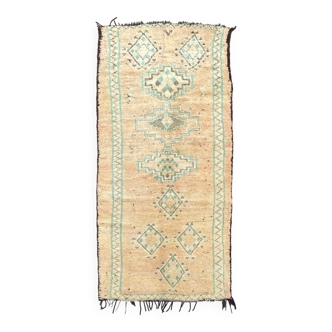 Tapis berbere ancien de boujaad en laine